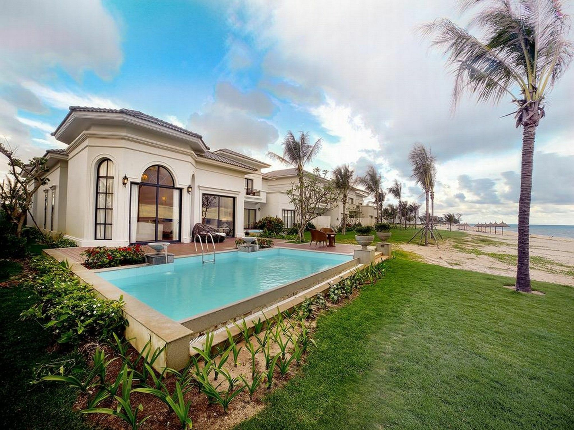 Melia Vinpearl Cua Hoi Beach Resort Cửa Lò Exterior foto